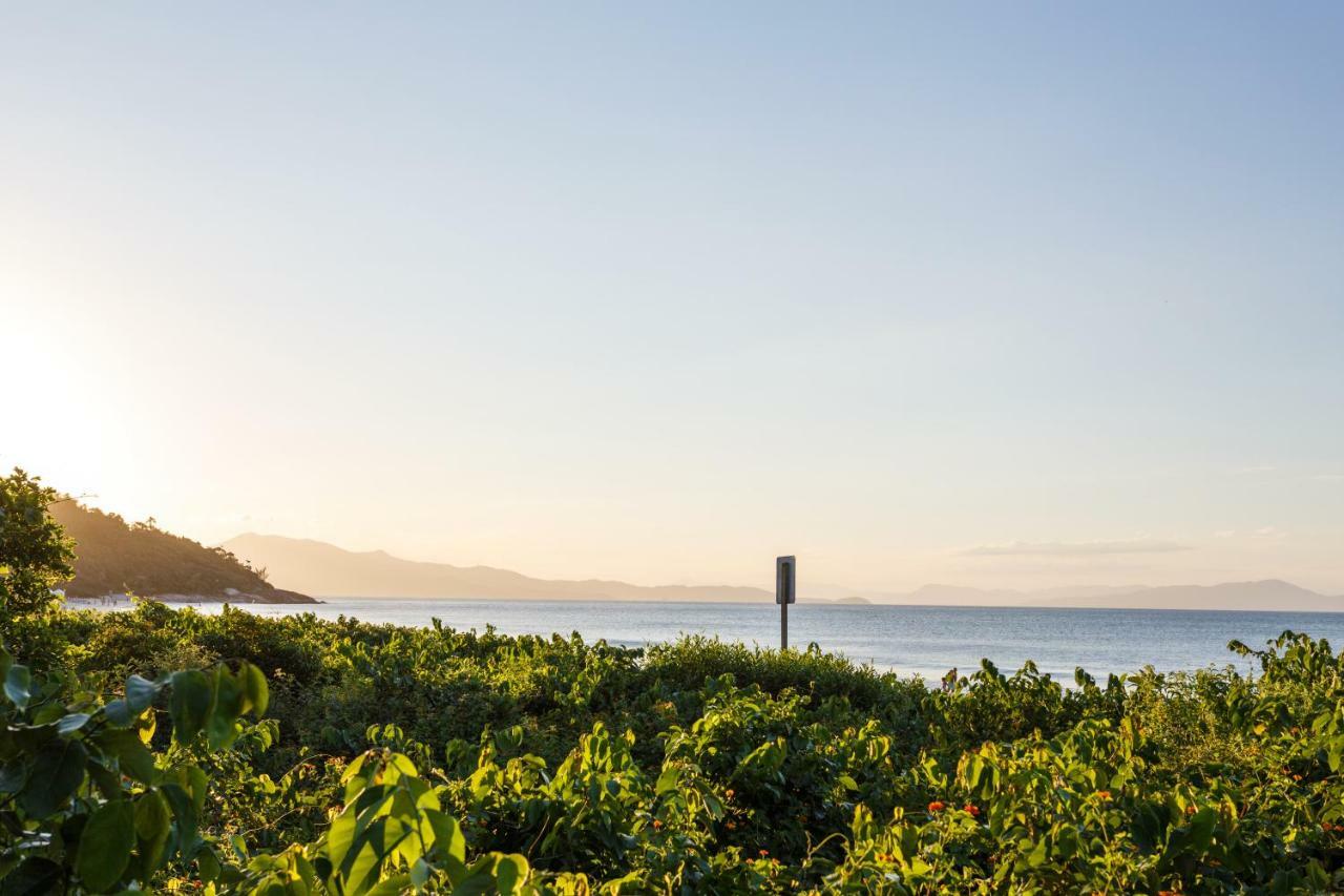 Apartamento Com 4 Suites Pe Na Areia Florianópolis Buitenkant foto